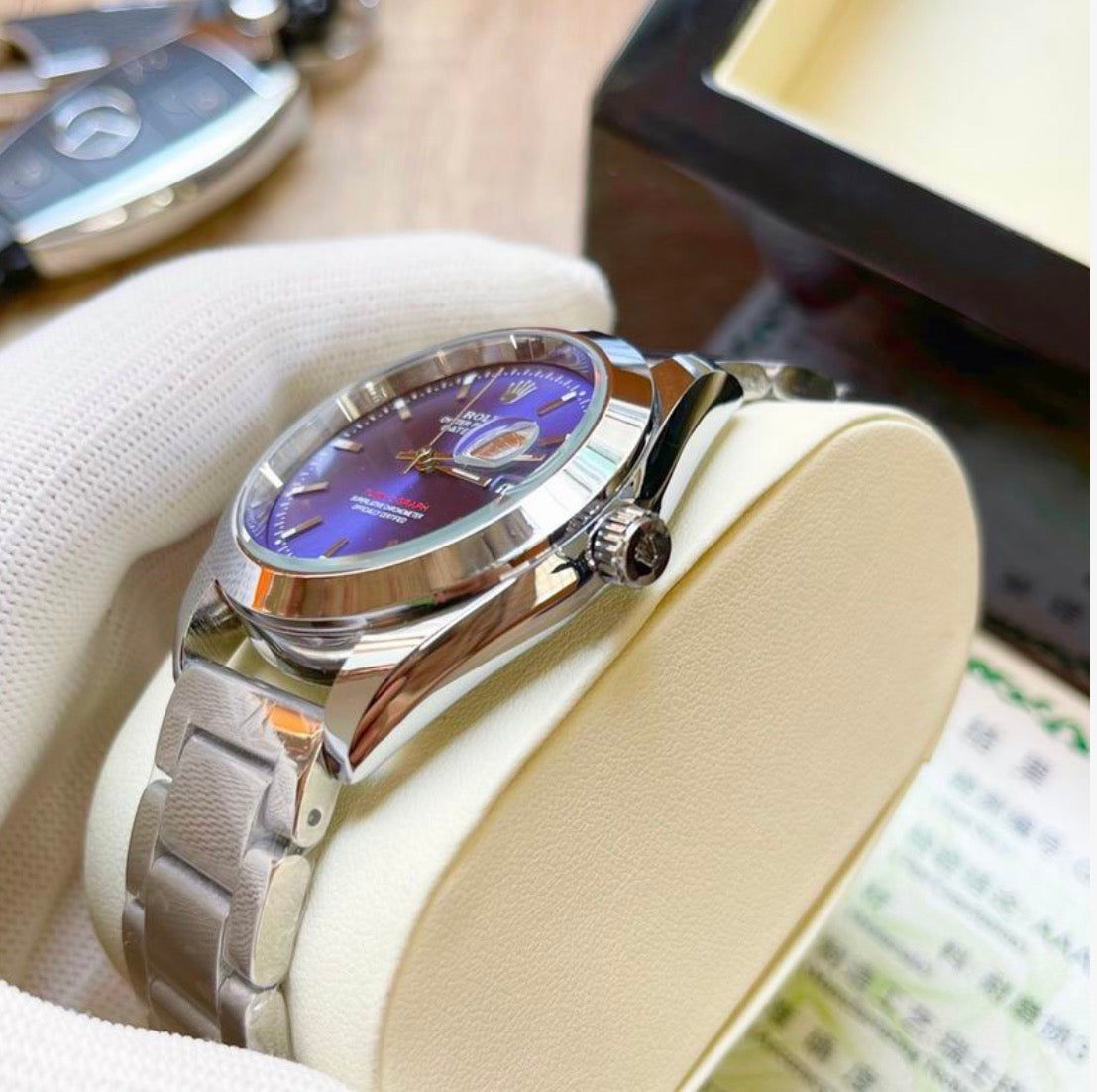 Datejust 41mm Automatic Date Watch Blue & gold, blue rotating bezel